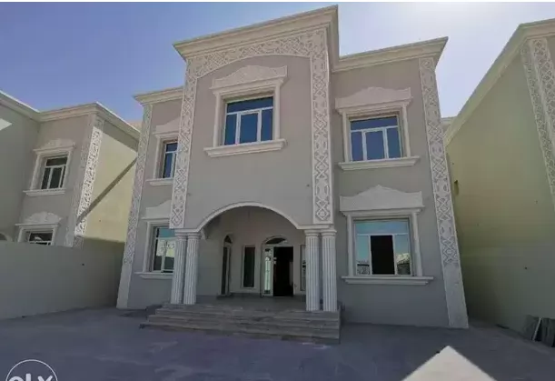 Residential Ready Property 7+ Bedrooms U/F Standalone Villa  for sale in Doha-Qatar #7158 - 1  image 